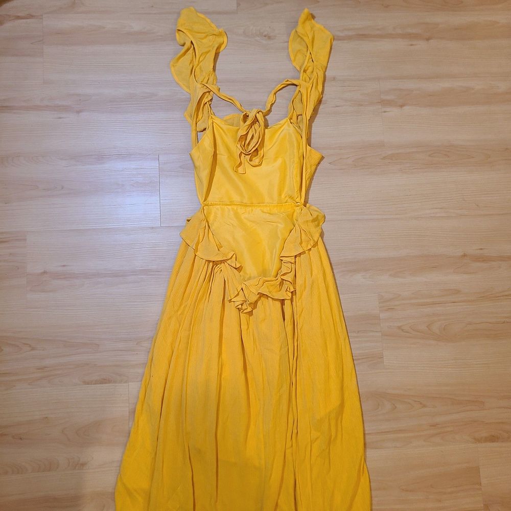 FOREVER 21 Yellow Gold Ruffle Tie-Back Midi Dress Womens Size Large - Picture 3 of 9